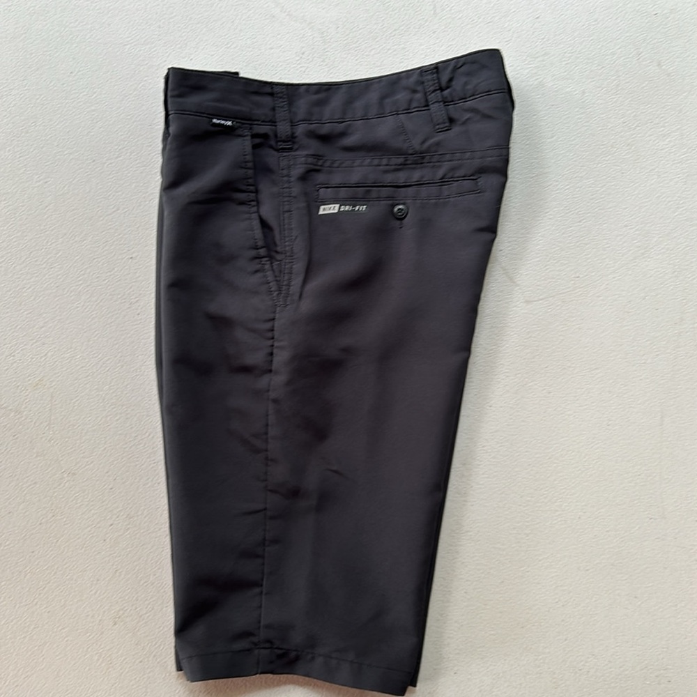 Hurley/Nike Dry Fit Boys Black Shorts (16)
